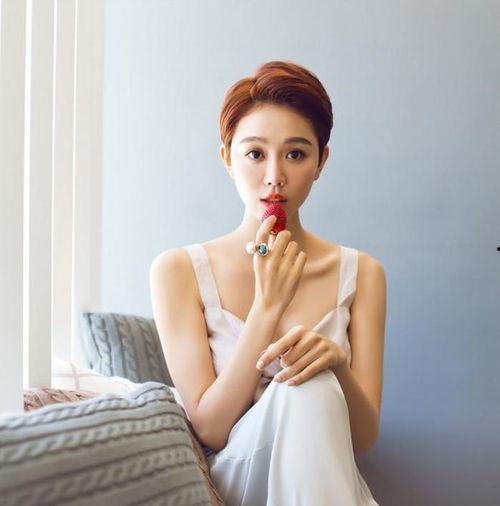 姜妍综艺最新消息爆料,揭秘幕后故事，精彩瞬间抢先看！